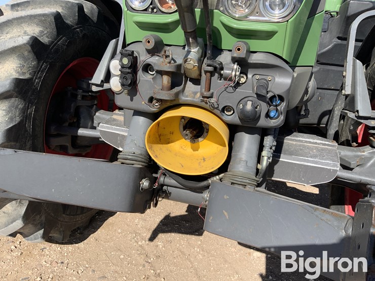 2011-fendt-822-vario-image-14