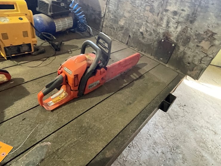 #7201-•-husqvarna-chain-saw-image-5