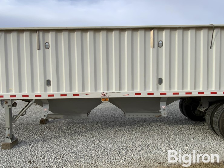 2005-jet-34-image-10