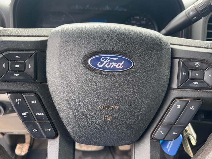 2019-ford-f550-image-16
