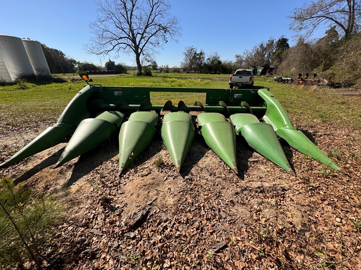 john-deere-606c-image-2