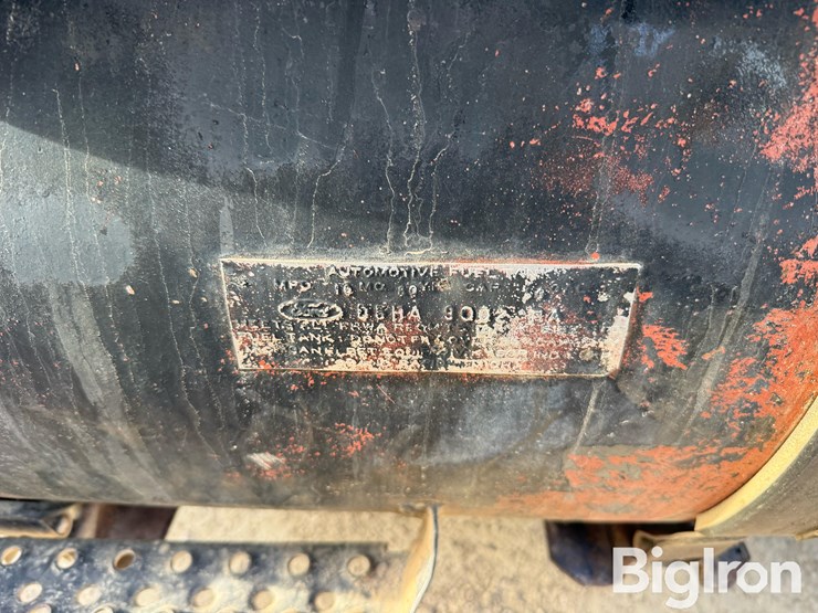 1981-ford-lnt8000-image-12