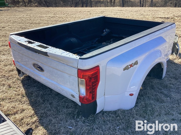 2019-ford-f350-image-19