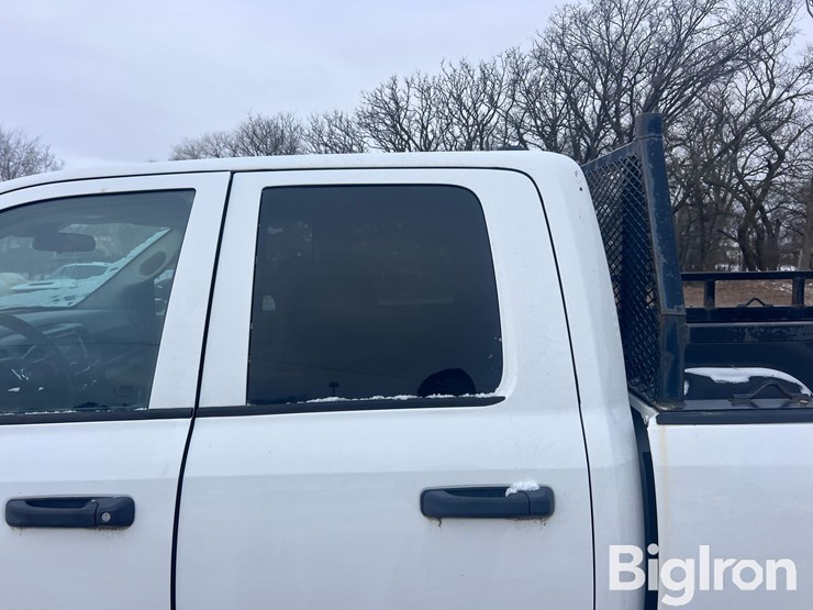 2013-ram-1500-st-image-14