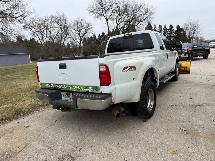 2010-ford-f350-image-8