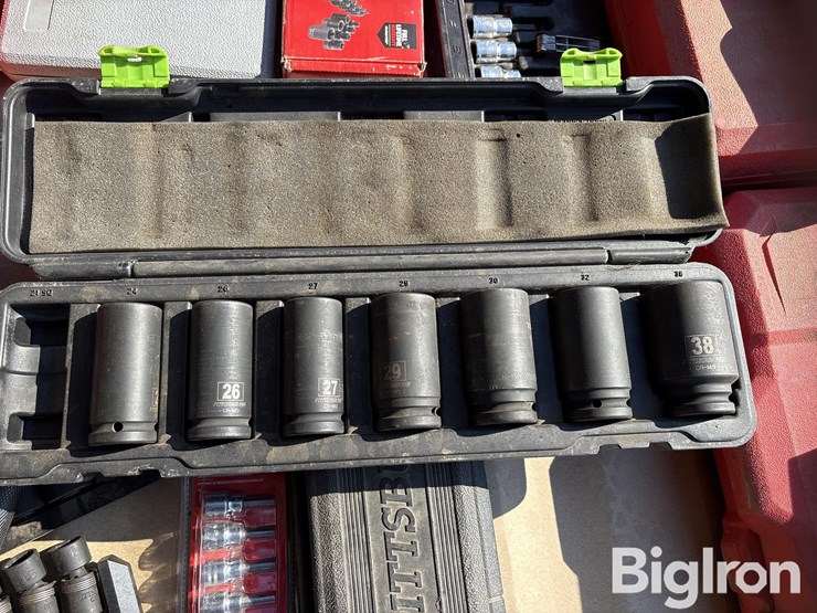 skid-of-shop-tools-image-17