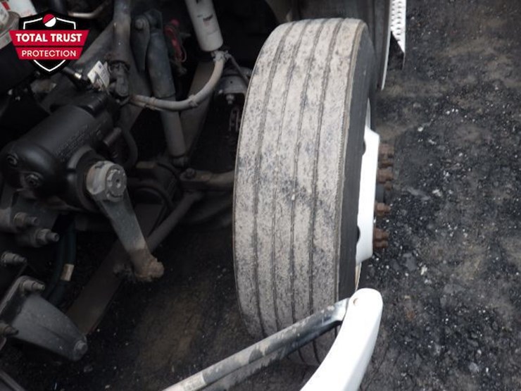 2022-kenworth-t270-image-17