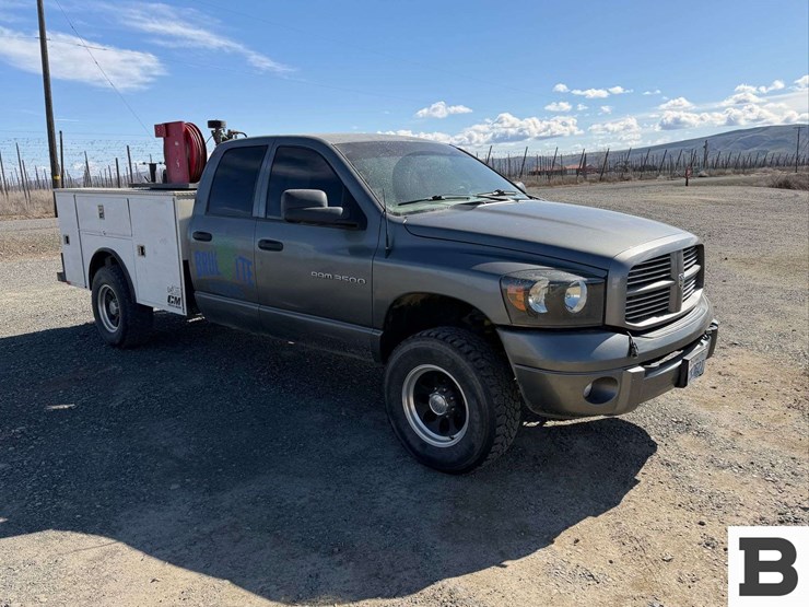 2006-dodge-ram-3500-image-8
