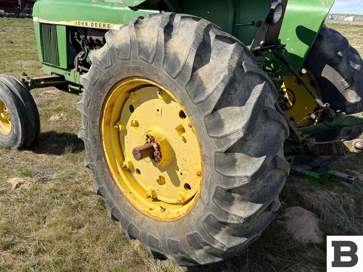 john-deere-2840-image-16