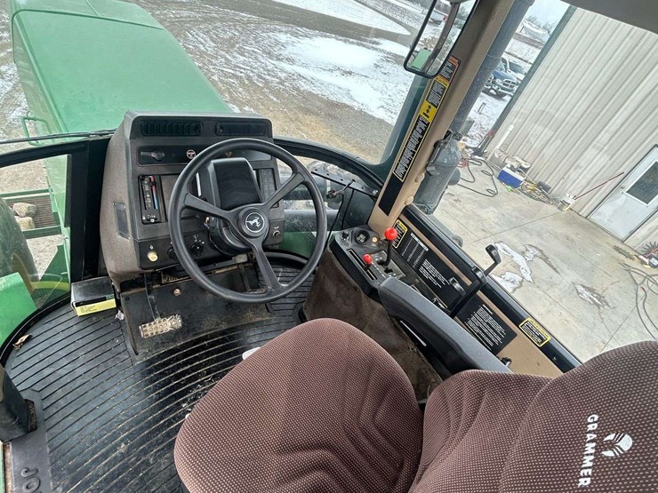 1995-john-deere-8870-image-25
