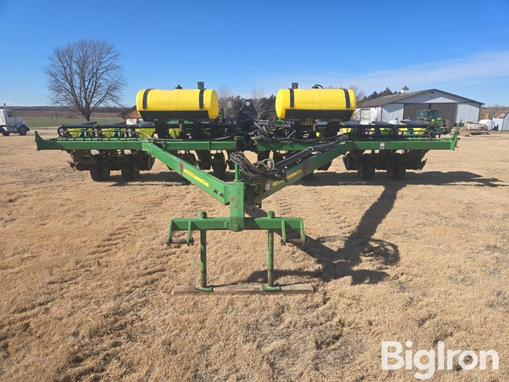 john-deere-1770-image-2