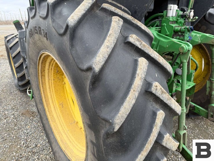 2017-john-deere-6130m-image-23