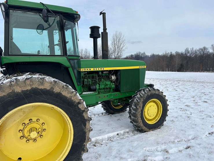 1977-john-deere-4630-image-4