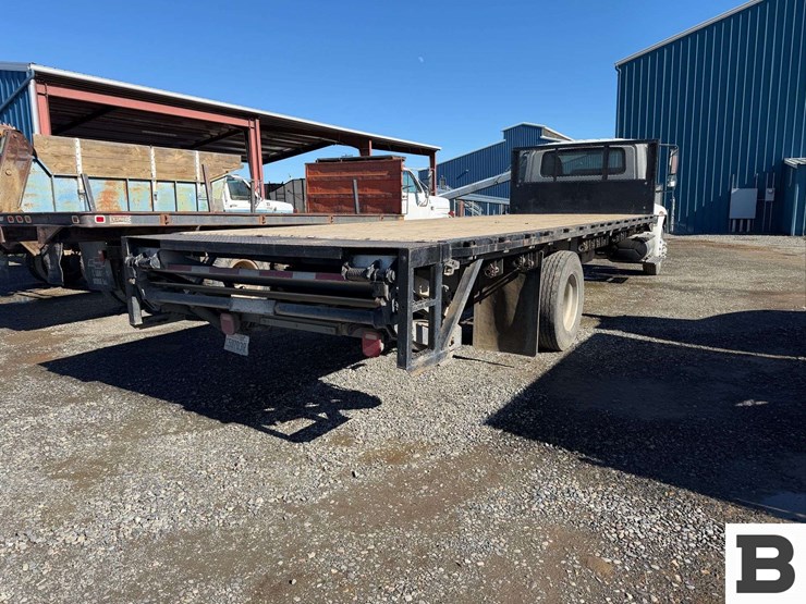 2007-international-durastar-4300-image-4