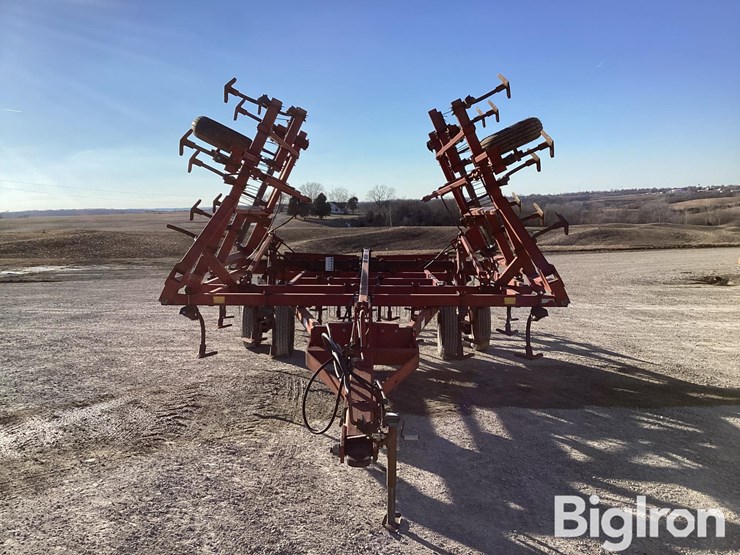 case-ih-4800-image-2