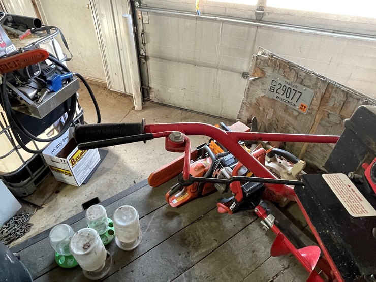 #7205-•-earthquake-hole-auger-image-14