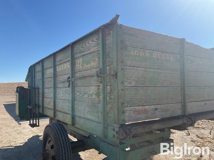 john-deere-112-image-16