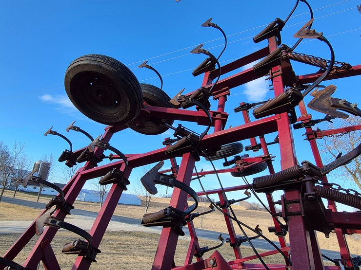 case-ih-4800-image-6