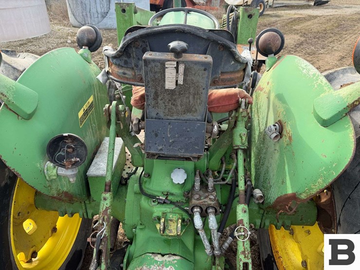 john-deere-1530-image-21