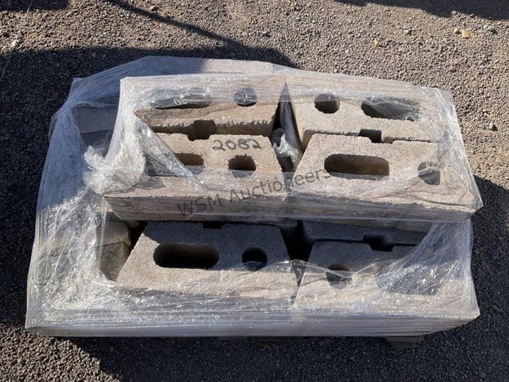 pallet-of-pavestone-yukon-rockwall-large-image-3