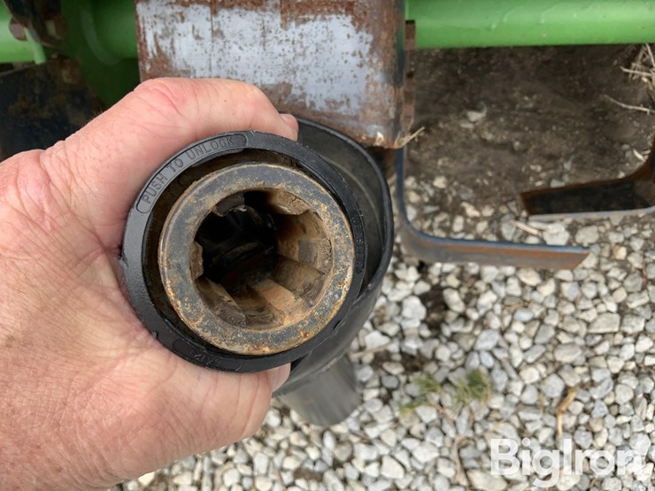 john-deere-550-image-10