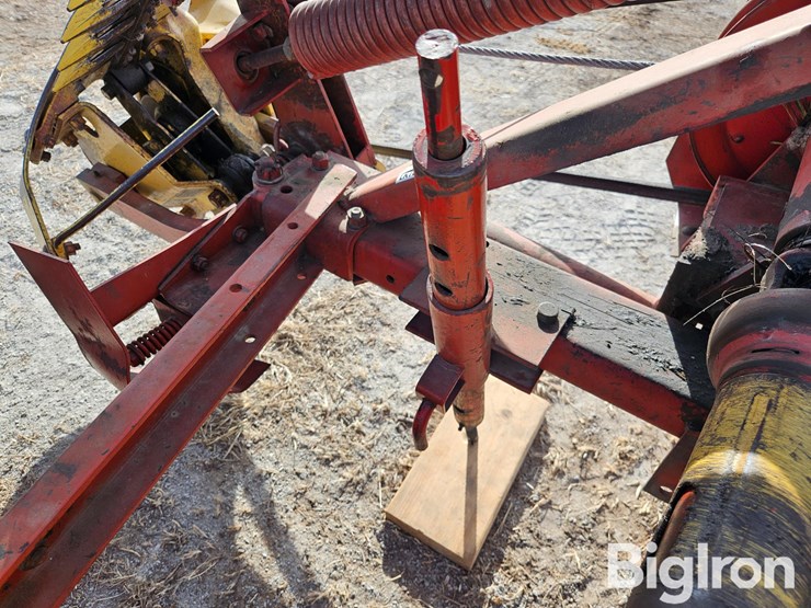 new-holland-456-image-17