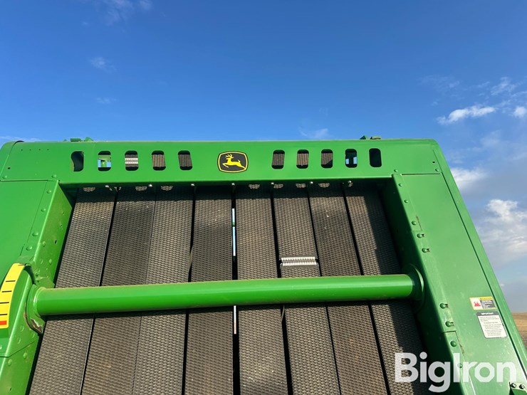 2019-john-deere-560m-image-12
