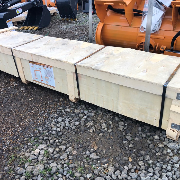 #13 • 5000 lb GANTRY CRANE