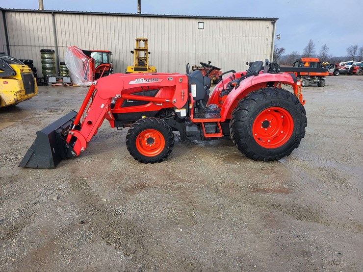 2022-kioti-ns6010-image-3