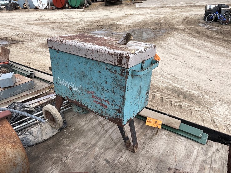 #7261-•-dairy-vac-with-booster-power-image-4