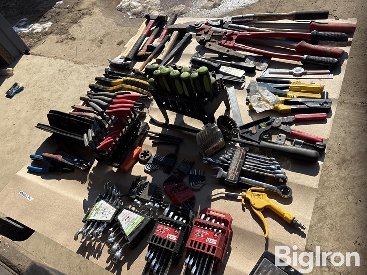 skid-of-shop-tools-image-8