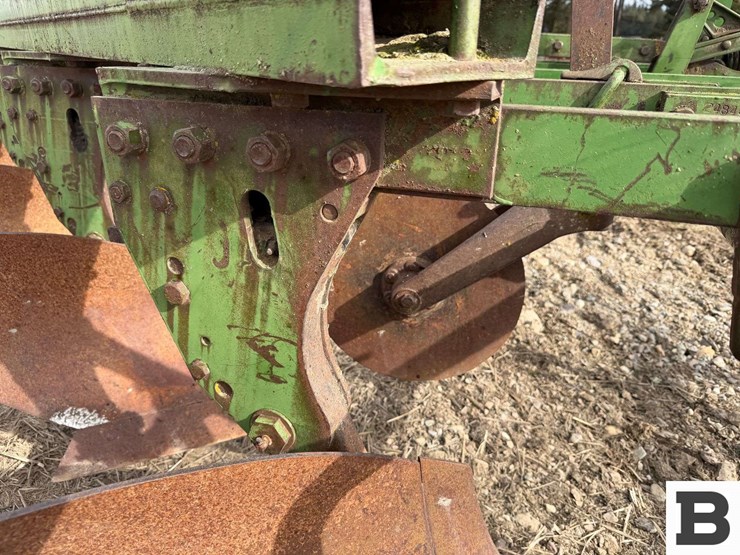 john-deere-5-image-17