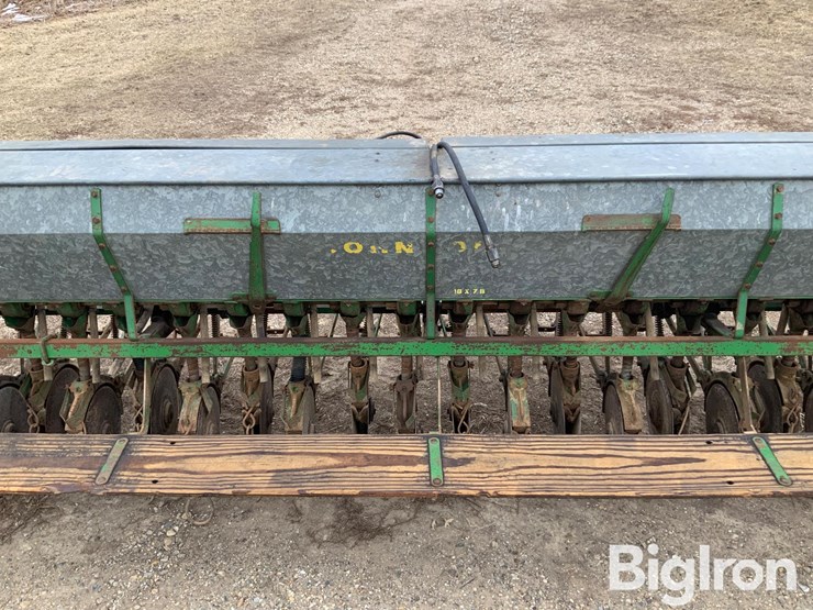 john-deere-b-image-14