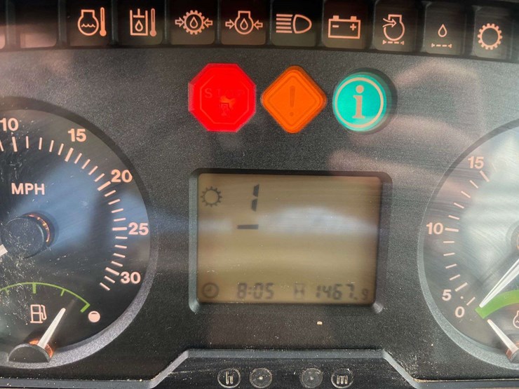 2003-john-deere-6420-image-18