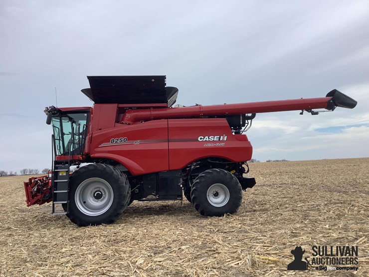 2021-case-ih-8250-image-8