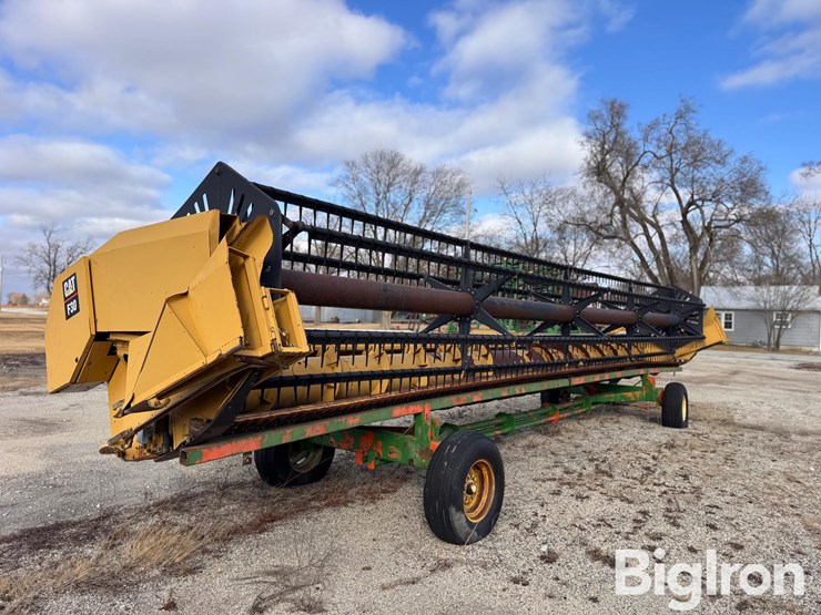 caterpillar-f30-image-5