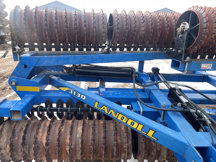 #1072-•-landall-3130-notched-packer-(somerset,-wi)-image-12