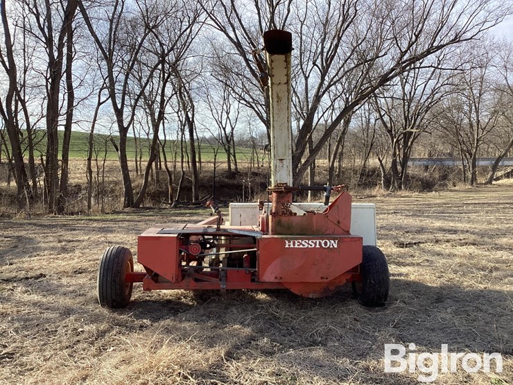 hesston-7160-image-6