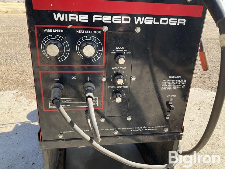 century-wire-feed-welder-image-9