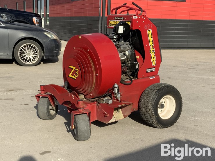 2020-massey-ferguson-730-image-1