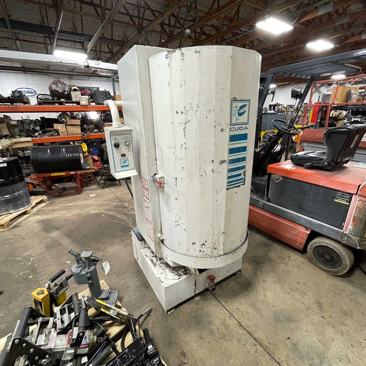 #6004 • Cuda Hot Water Parts Washer (Shawano, WI)