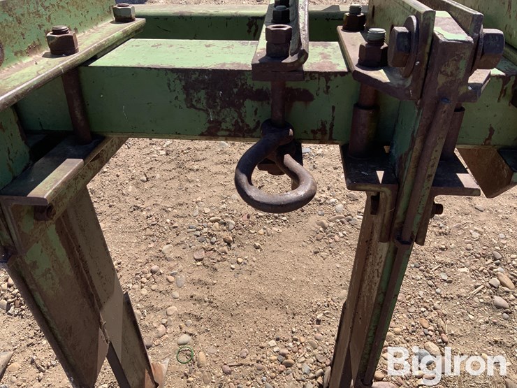 john-deere-11-image-18