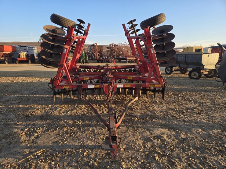 massey-ferguson-620-image-2