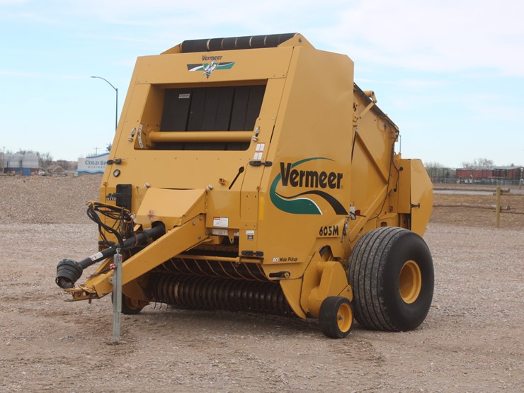 2005-vermeer-605m-image-1