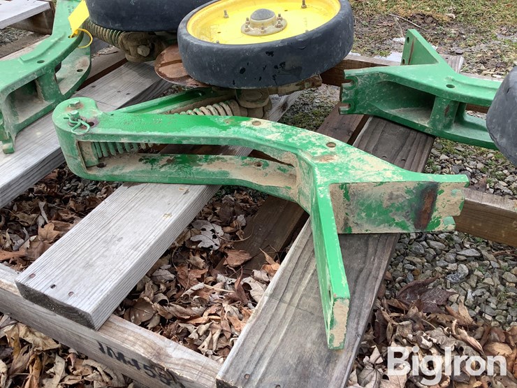 john-deere-1775-image-13