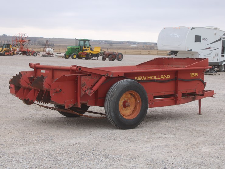 new-holland-155-image-5