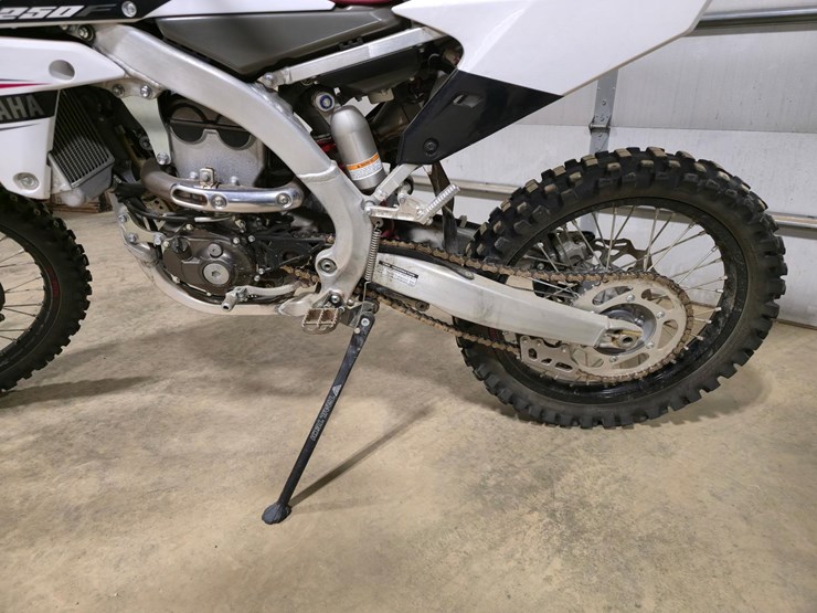 2017-yamaha-yz250-dirt-bike-image-4