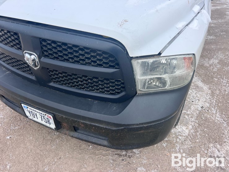 2013-ram-1500-st-image-19