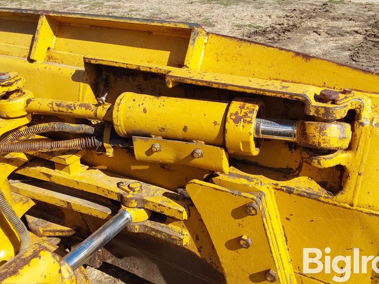 caterpillar-d5h-image-13