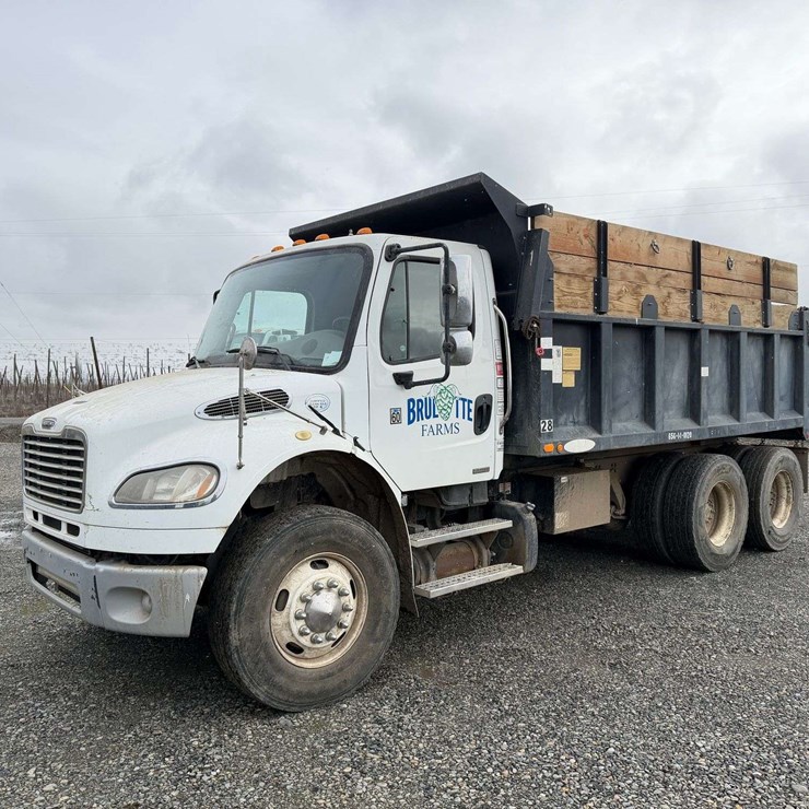 2012 Freightliner M2 Dump Truck